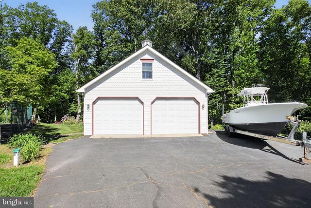 6921 BOND STREET, Saint Leonard, MD 20685