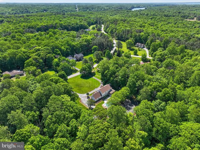 6921 BOND STREET, Saint Leonard, MD 20685