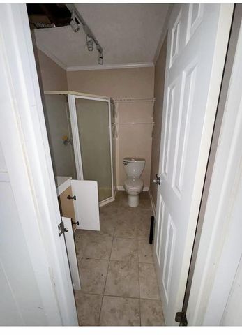 10 Tomahawk Street, Huntsville, TX 77320