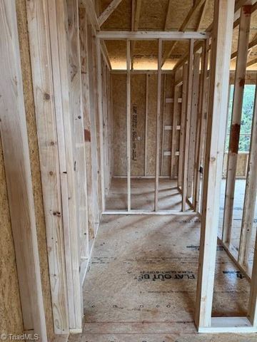 1318 Dandridge Drive 342, Kernersville, NC 27284