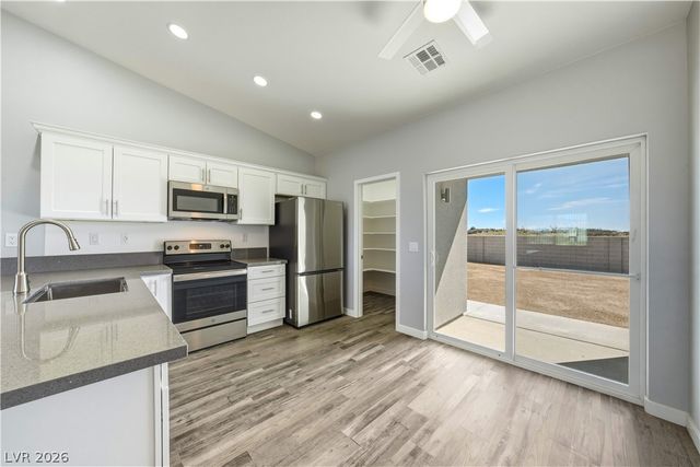 601 Valiant Avenue, Pahrump, NV 89060