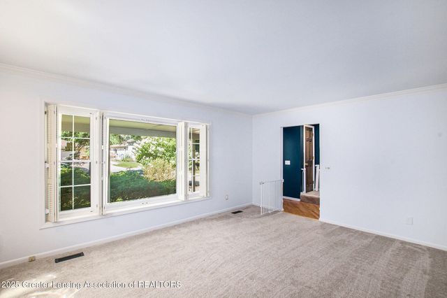 4562 Seneca Drive, Okemos, MI 48864