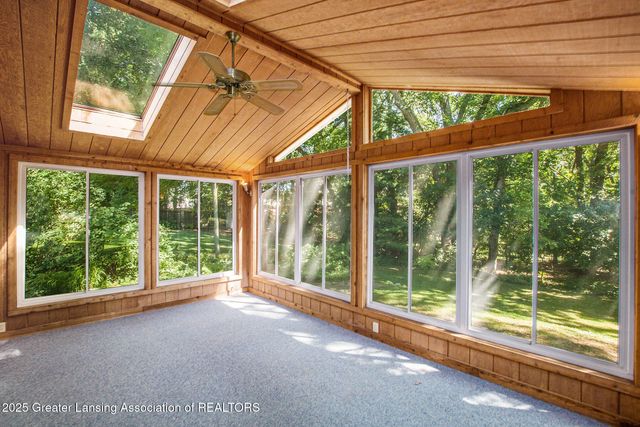 4562 Seneca Drive, Okemos, MI 48864