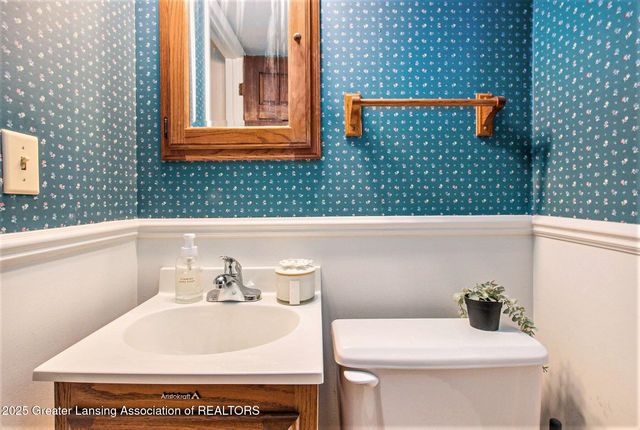 4562 Seneca Drive, Okemos, MI 48864