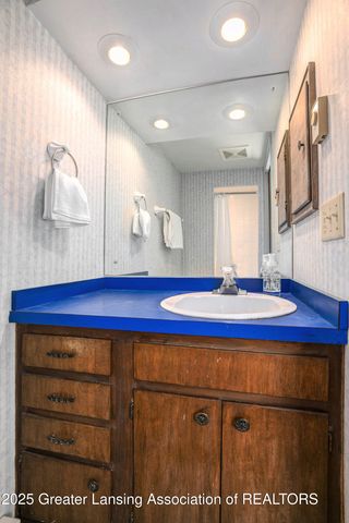 4562 Seneca Drive, Okemos, MI 48864