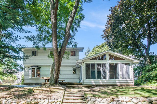4562 Seneca Drive, Okemos, MI 48864