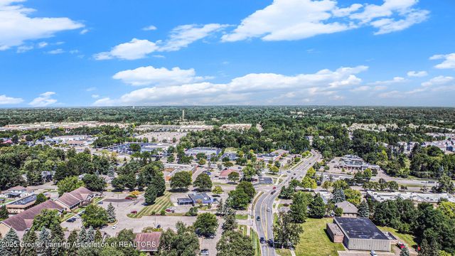 4562 Seneca Drive, Okemos, MI 48864