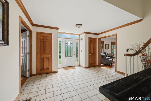 1 Stony Farm Lane, Brookfield, CT 06804