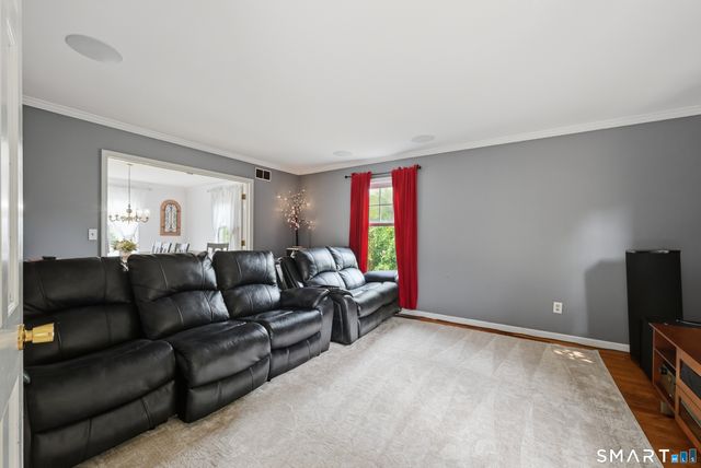 1 Stony Farm Lane, Brookfield, CT 06804