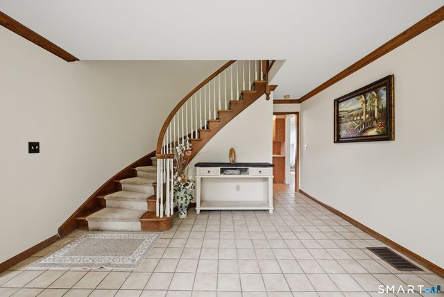 1 Stony Farm Lane, Brookfield, CT 06804