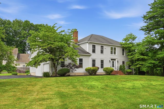 1 Stony Farm Lane, Brookfield, CT 06804
