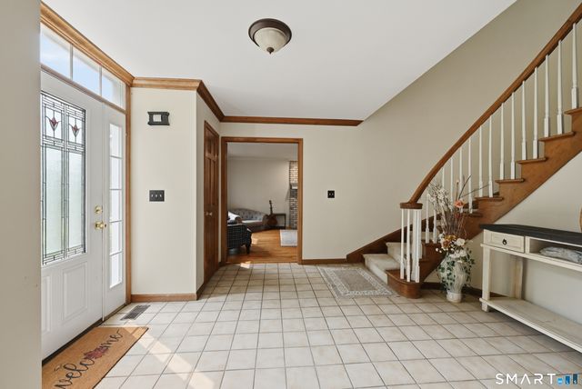 1 Stony Farm Lane, Brookfield, CT 06804