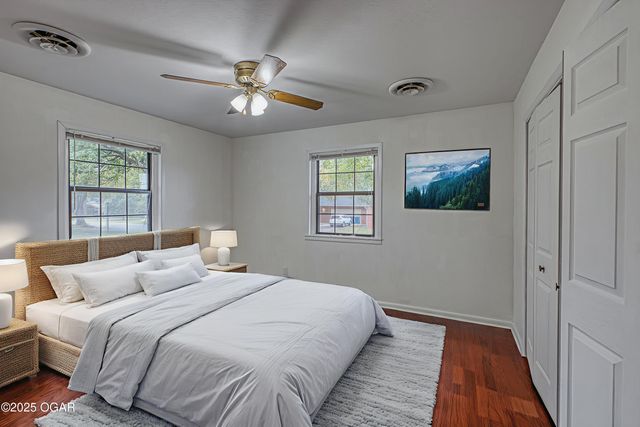 3317 Finley Avenue, Joplin, MO 64804