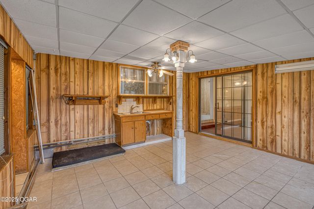 3317 Finley Avenue, Joplin, MO 64804