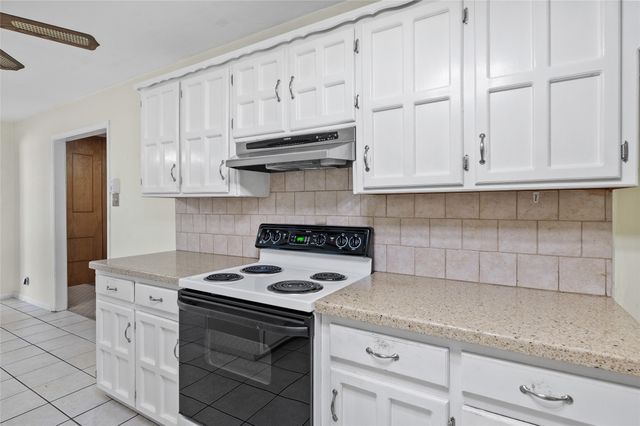 3205 Mimosa Drive, Sherman, TX 75092