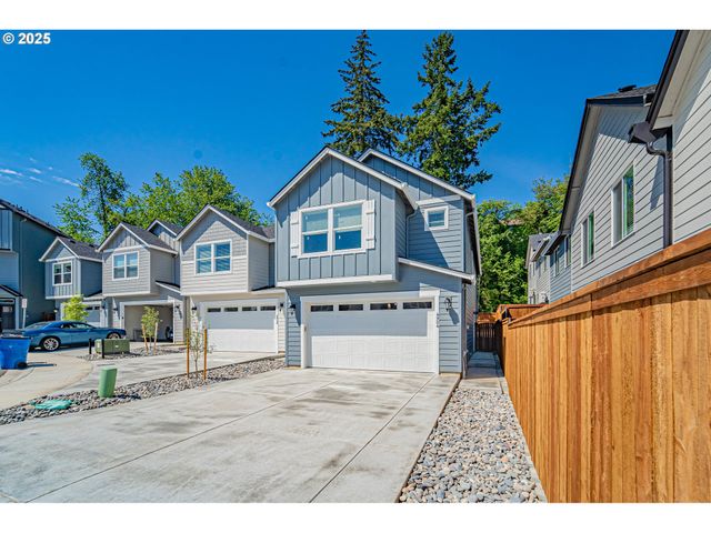 4924 Ne 2ND Ct, Vancouver, WA 98663