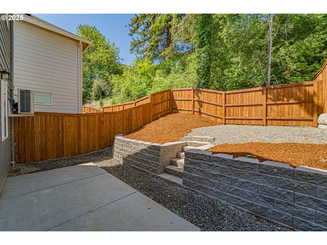 4924 Ne 2ND Ct, Vancouver, WA 98663