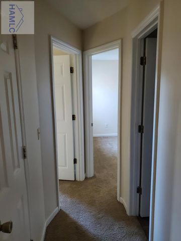 1402 Desert Storm Drive, Hinesville, GA 31313