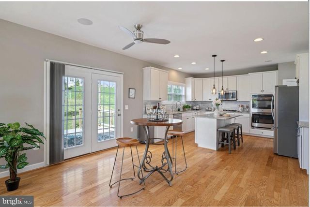 3028 LANDING EAGLE CT, Woodbridge, VA 22191