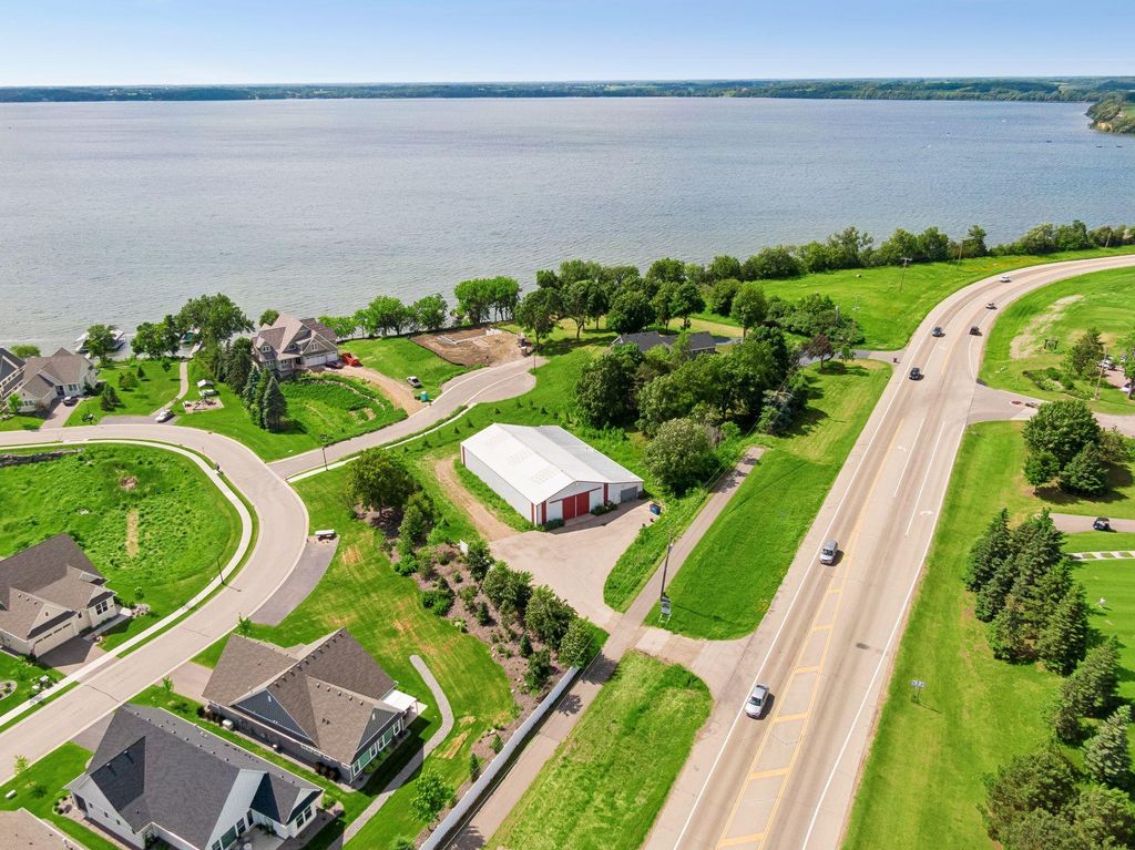 7860 Laketown Parkway, Waconia, MN 55387 — photo 3