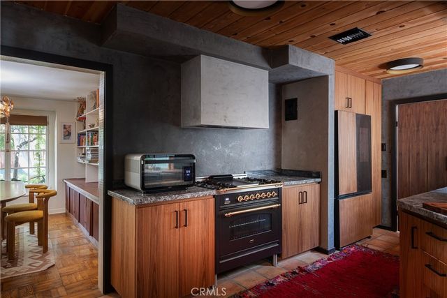 5108 Strohm, Toluca Lake, CA 91601