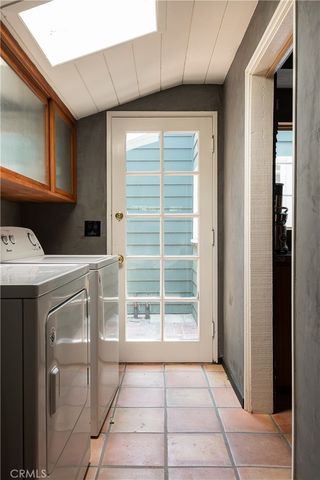 5108 Strohm, Toluca Lake, CA 91601