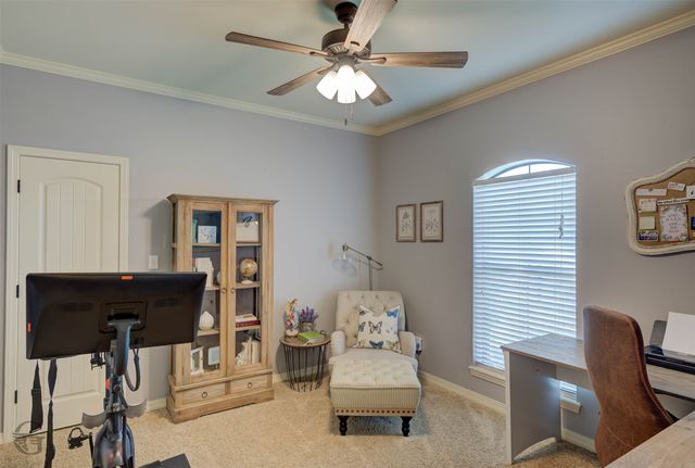 501 Falling Water Circle, Bossier City, LA 71112