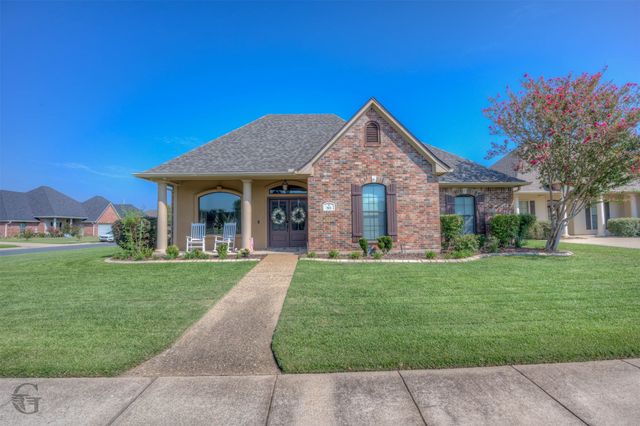 501 Falling Water Circle, Bossier City, LA 71112