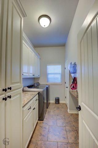 501 Falling Water Circle, Bossier City, LA 71112