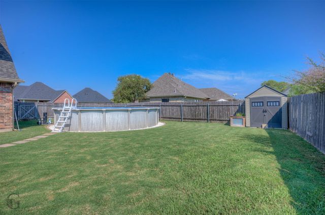 501 Falling Water Circle, Bossier City, LA 71112