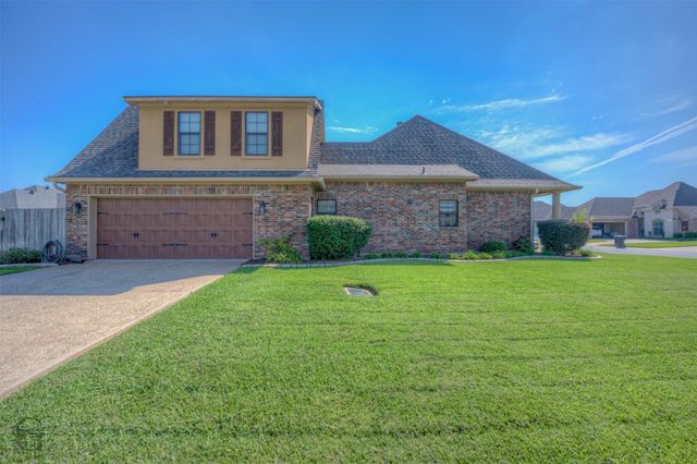 501 Falling Water Circle, Bossier City, LA 71112
