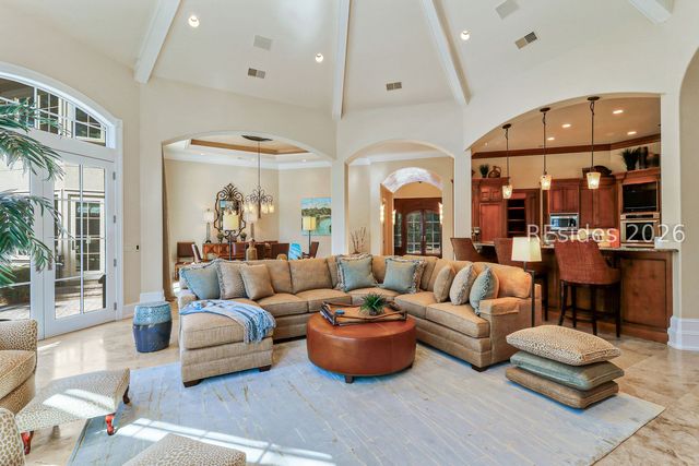 752 Colonial Dr, Hilton Head Island, SC 29926