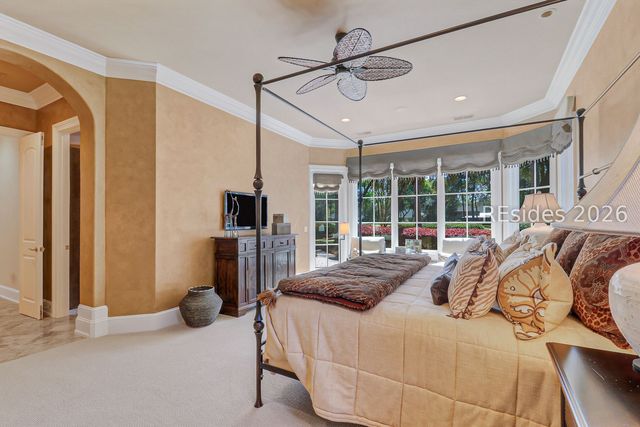 752 Colonial Dr, Hilton Head Island, SC 29926