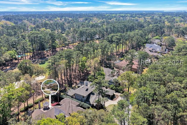 752 Colonial Dr, Hilton Head Island, SC 29926