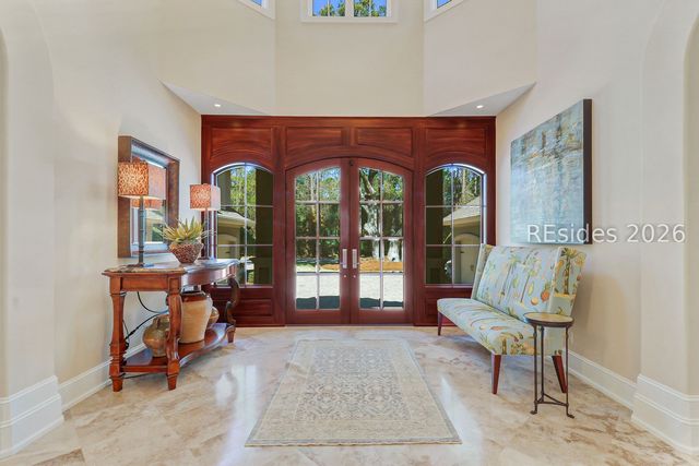 752 Colonial Dr, Hilton Head Island, SC 29926