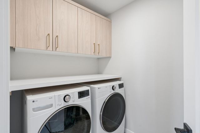 5385 Gestach Lane, Chaska, MN 55318