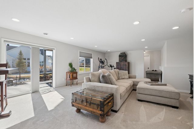 5385 Gestach Lane, Chaska, MN 55318