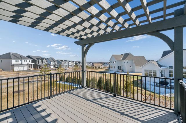 5385 Gestach Lane, Chaska, MN 55318