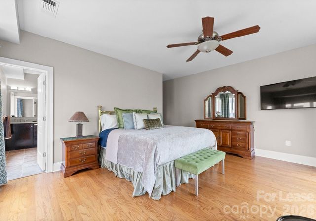 400 N Church Street 422, Charlotte, NC 28202