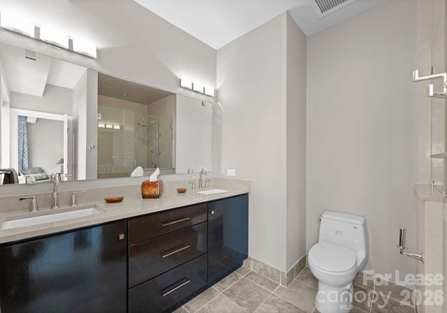 400 N Church Street 422, Charlotte, NC 28202