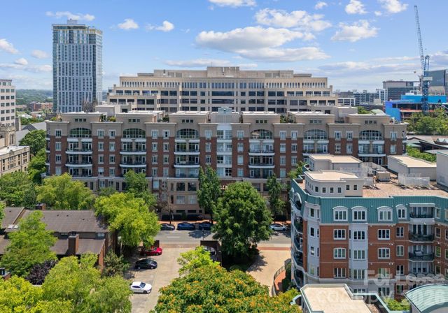 400 N Church Street 422, Charlotte, NC 28202