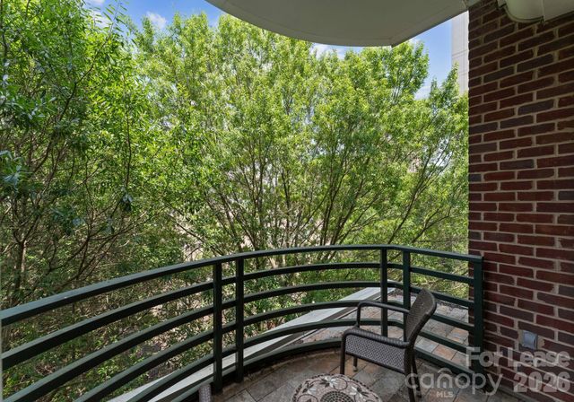 400 N Church Street 422, Charlotte, NC 28202