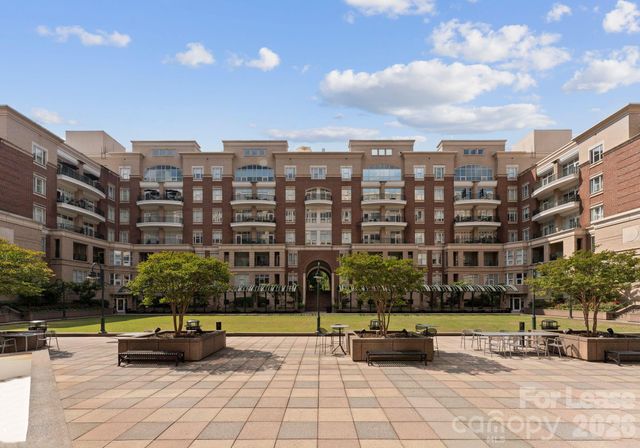 400 N Church Street 422, Charlotte, NC 28202