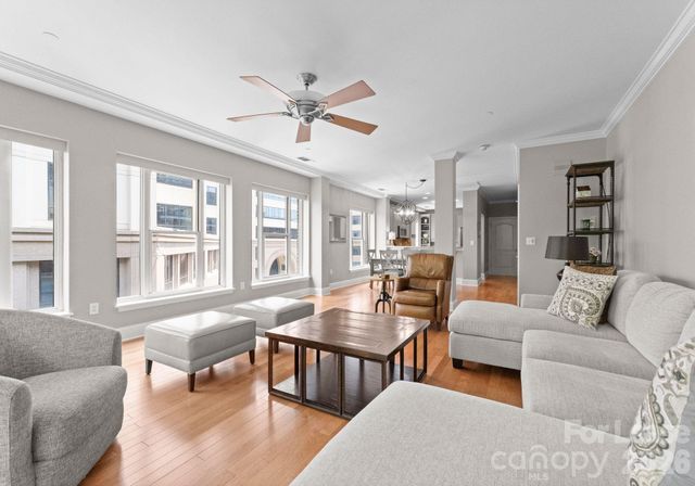 400 N Church Street 422, Charlotte, NC 28202