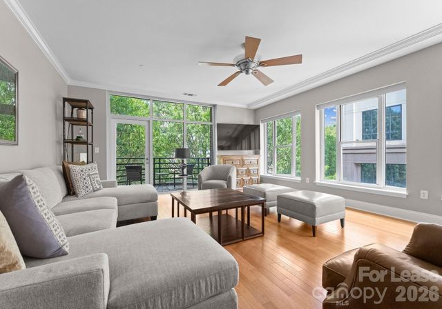 400 N Church Street 422, Charlotte, NC 28202