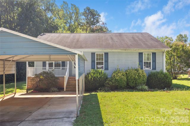 802 N Shaver Street, Salisbury, NC 28144