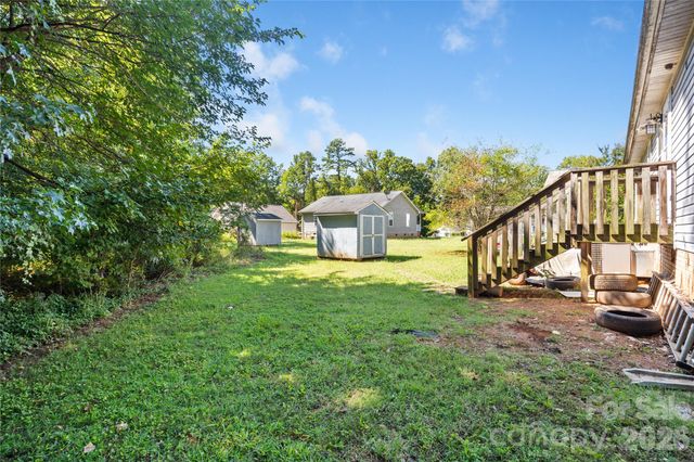 802 N Shaver Street, Salisbury, NC 28144