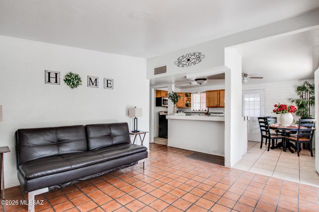 704 W Western Place, Nogales, AZ 85621