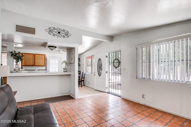 704 W Western Place, Nogales, AZ 85621