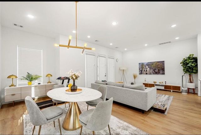 2902 Rosalie, Houston, TX 77004